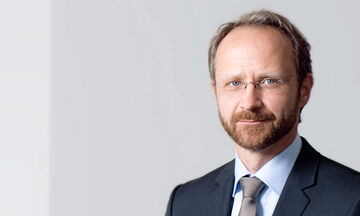 Dr. Oliver Kienle